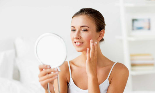 The Role of Social Media in Shaping LED Mirror Popularity