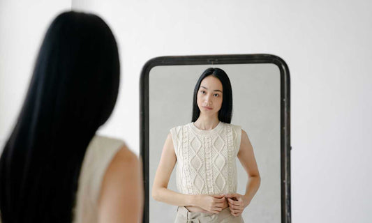 LED Mirrors: A Tool for Wellness and Relaxation