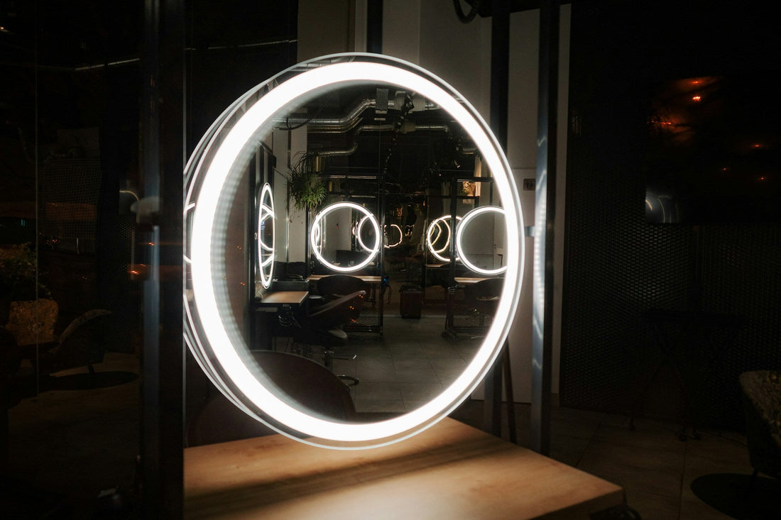 What Is Illuminated Mirror