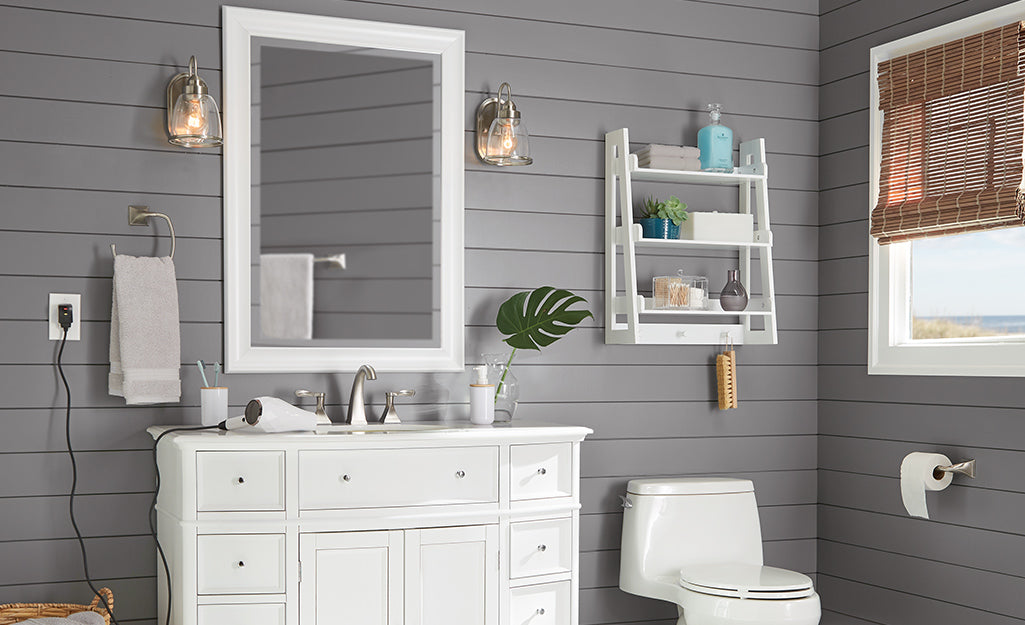 How Wide Should Vanity Light Be Compared to Mirror